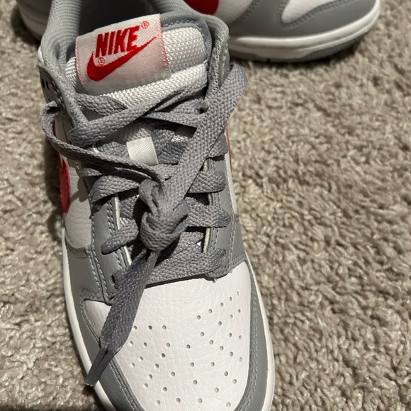 Dunks - Picture 3 of 11